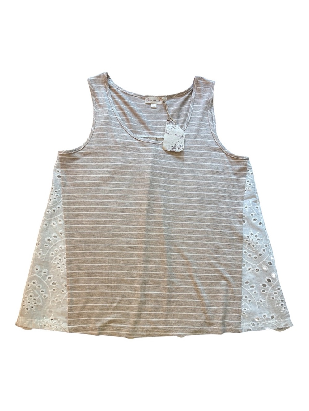 Hem & Thread Boho Eyelet Lace Striped Eyelet Tank Top Size Small NWT - Picture 2 of 7